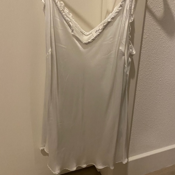Camisole - Picture 3 of 5